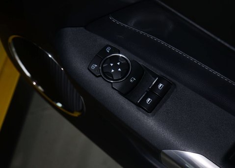 Ford Mustang 5.0 Mustang GT Auto 2dr 31