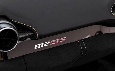 Ferrari 812 GTS 17