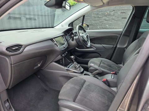 Vauxhall Crossland 1.2 Turbo Ultimate Euro 6 (s/s) 5dr 9
