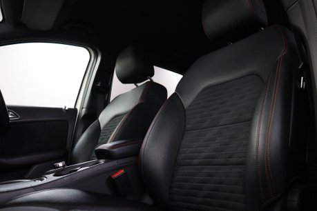 Mercedes-Benz B Class B 180 D AMG LINE PREMIUM 35