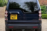 Land Rover Discovery 3.0 SD V6 HSE Luxury SUV 5dr Diesel Auto 4WD Euro 6 (s/s) (256 bhp) 18