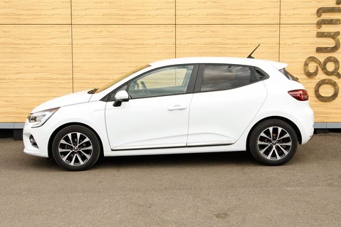 Renault Clio ICONIC TCE 13