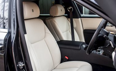 Rolls-Royce Ghost 13