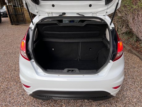 Ford Fiesta 1.0T EcoBoost Zetec S Euro 6 (s/s) 3dr 30