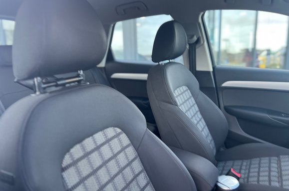Audi Q3 2.0 TDI SE 18