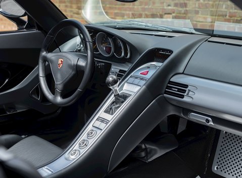 Porsche Carrera GT GT 16