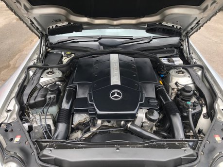 Mercedes-Benz SL Series SL500 v8 automatic petrol great service history, cruise, AC, BOSE, NAV, 13