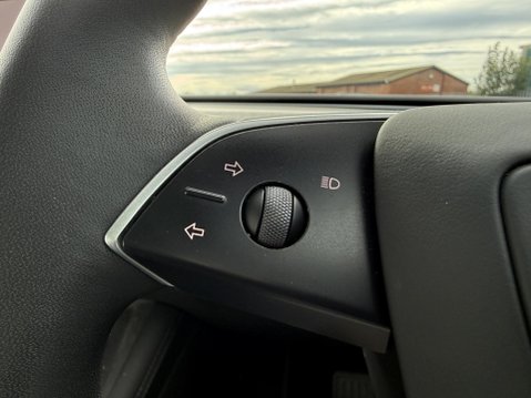 Tesla Model 3 Saloon 4dr Electric Auto RWD (208 ps) 34