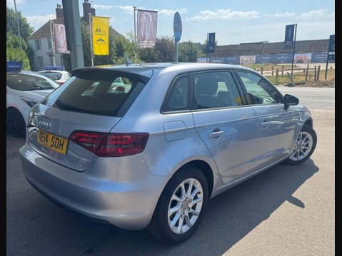Audi A3 1.6 TDI SE Sportback S Tronic Euro 6 (s/s) 5dr 4