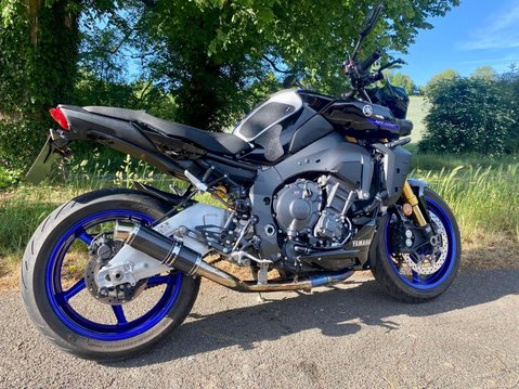 Yamaha MT-10 1000 SP Hyper-naked Euro 5 2