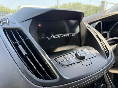 Ford Kuga 1.5T EcoBoost Vignale Auto AWD Euro 6 (s/s) 5dr 55