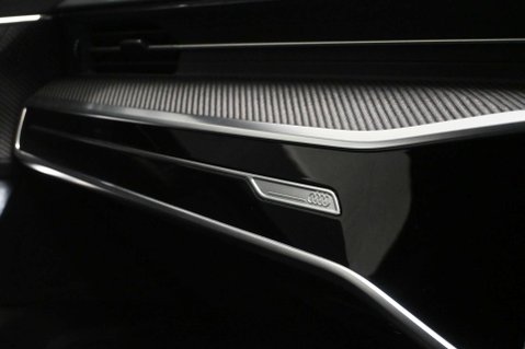 Audi A6 2.0 A6 Black Edition 40 TDI MHEV Semi-Auto 5dr 34