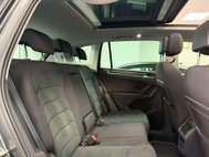 Volkswagen Tiguan 2.0 TSI SEL SUV 5dr Petrol DSG 4Motion Euro 6 (s/s) (180 ps) 29