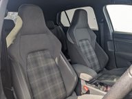 Volkswagen Golf GTD TDI DSG 15