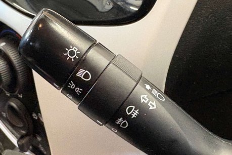 Toyota Aygo 1.0 VVT-i x-pure Hatchback 5dr Petrol Manual Euro 6 (68 ps) 40