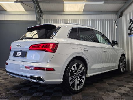 Audi SQ5 3.0 TFSI V6 SUV 5dr Petrol Tiptronic quattro Euro 6 (s/s) (354 ps) 6