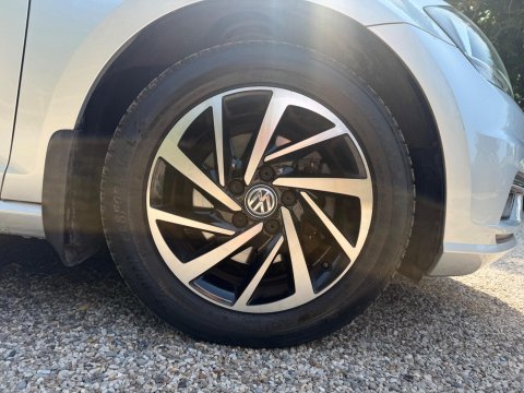 Volkswagen Golf 1.5 TSI EVO Match Euro 6 (s/s) 5dr 25