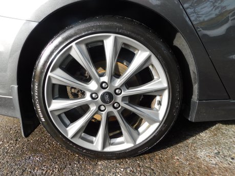 Ford Mondeo VIGNALE 2.0 TDCI AUTOMATIC 5dr 11