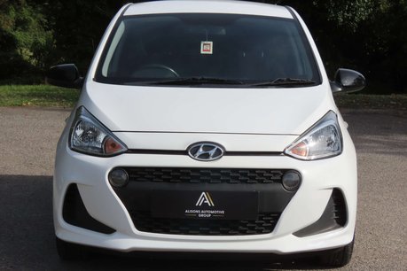Hyundai i10 1.0 Play Hatchback 5dr Petrol Manual Euro 6 (67 ps) 2