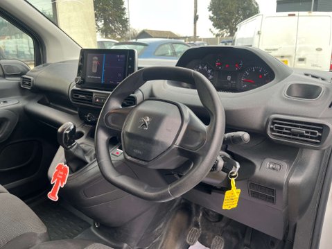 Peugeot Partner 1.5 Partner Professional L1 Blue HDi 17
