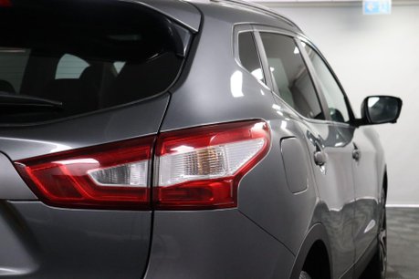 Nissan Qashqai TEKNA DIG-T 23