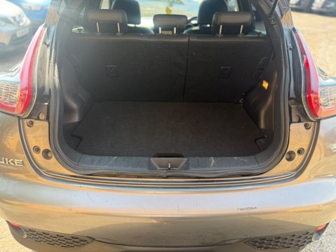 Nissan Juke 1.2 DIG-T Tekna SUV 5dr Petrol Manual 6