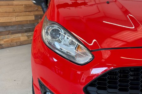 Ford Fiesta 1.0T EcoBoost ST-Line Hatchback 3dr Petrol Manual Euro 6 (s/s) (140 ps) 18