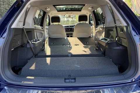 Volkswagen Tiguan Allspace ELEGANCE TDI 4MOTION DSG 75