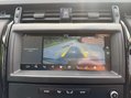 Land Rover Discovery 3.0 Discovery Anniversary Edition SDV6 Auto 4WD 5dr 44
