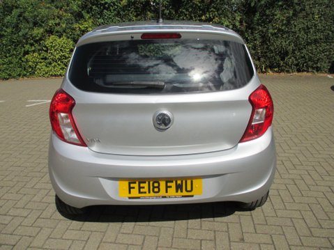 Vauxhall Viva 1.0i SE Euro 6 5dr 4