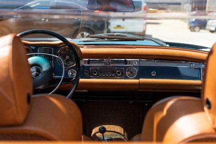 Mercedes-Benz SL 280 Pagoda 48