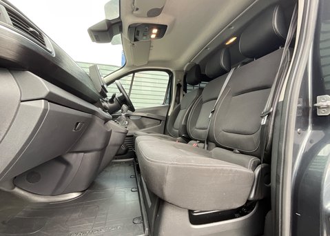 Nissan Primastar DCI TEKNA L1H1 CRC 13