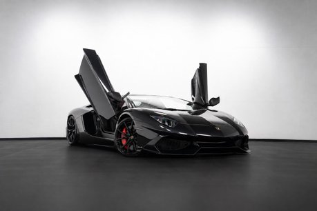 Lamborghini Aventador 6.5 V12 LP 720-4 50 Anniversario Roadster 2dr Petrol ISR 4WD Euro 5 (720 bh 2