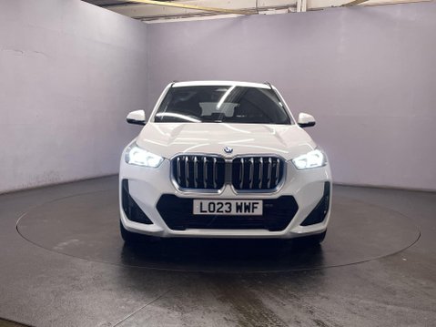 BMW iX1 30 66.5kWh M Sport SUV 5dr Electric Auto xDrive (11kW Charger) (313 ps) 1 O 3
