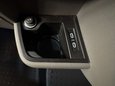 Volkswagen Transporter 2.0 Transporter T28 Highline TDI 18
