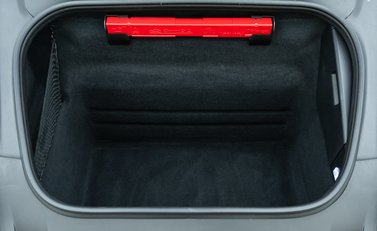 Porsche 911 Carrera GTS (992) 38