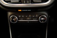 Ford Fiesta TITANIUM 27