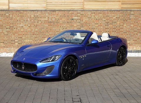 Maserati Grancabrio Sport 4