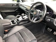 Porsche Cayenne 4.0 V8 GTS TIPTRONIC 1 owner with 45000m and £25000 of factory options 14