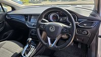 Vauxhall Astra 1.4i Turbo SRi Hatchback 5dr Petrol Auto Euro 6 (s/s) (150 ps) 43