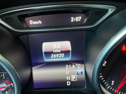 Mercedes-Benz CLA Class CLA 220 D AMG LINE AUTOMATIC 27