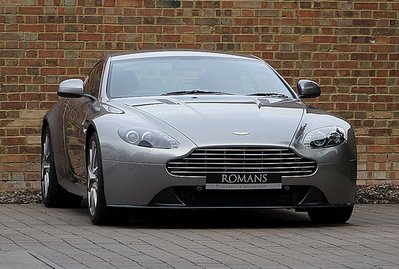 Aston Martin V8 Vantage S