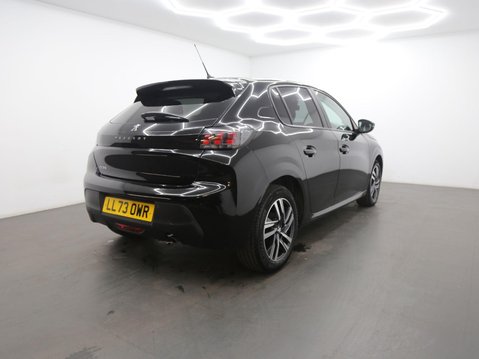 Peugeot 208 PURETECH ACTIVE PREMIUM PLUS S/S 5