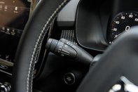 Volvo XC40 B4 R-DESIGN PRO AWD MHEV 16