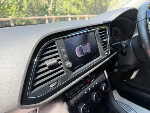 SEAT Leon 1.5 TSI EVO FR Euro 6 (s/s) 5dr 29