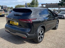 Nissan Qashqai 1.3 Qashqai N-Connecta DiG-T MHEV 5dr 9