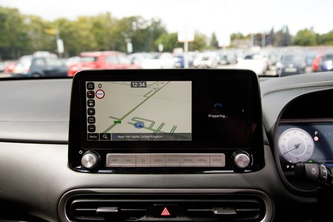 Hyundai KONA ULTIMATE 28