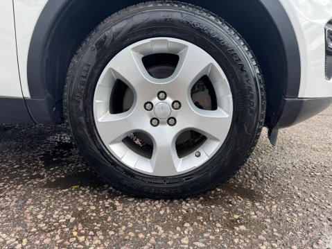 Land Rover Discovery Sport 2.0 TD4 Pure Edition SUV 5dr Diesel Manual 4WD Euro 6 (s/s) (5 Seat) (150 p 22