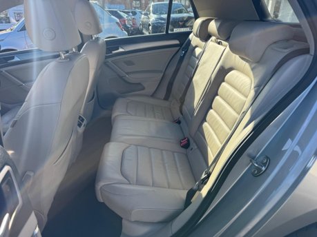 Volkswagen Golf MATCH TSI BLUEMOTION TECHNOLOGY DSG 15