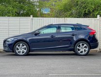 Volvo V40 2.0 D2 Lux Hatchback 5dr Diesel Auto Euro 6 (s/s) 7